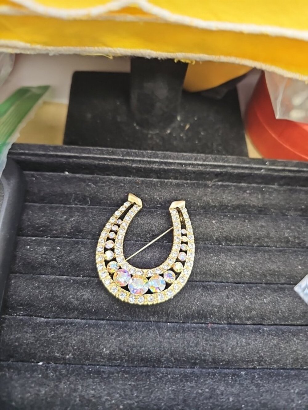 Brooch/ Pin/pendant Goldtone Horseshoe A.B. R&clear Rhinestones 1 3/4"inches - Picture 4 of 8